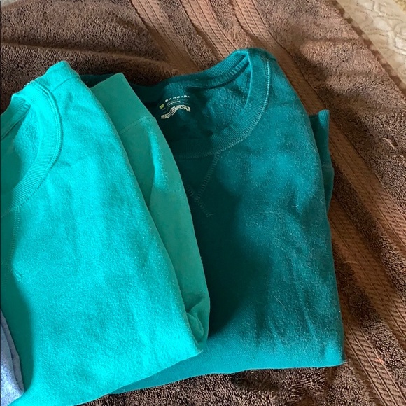 Sweaters - Picture 4 of 5